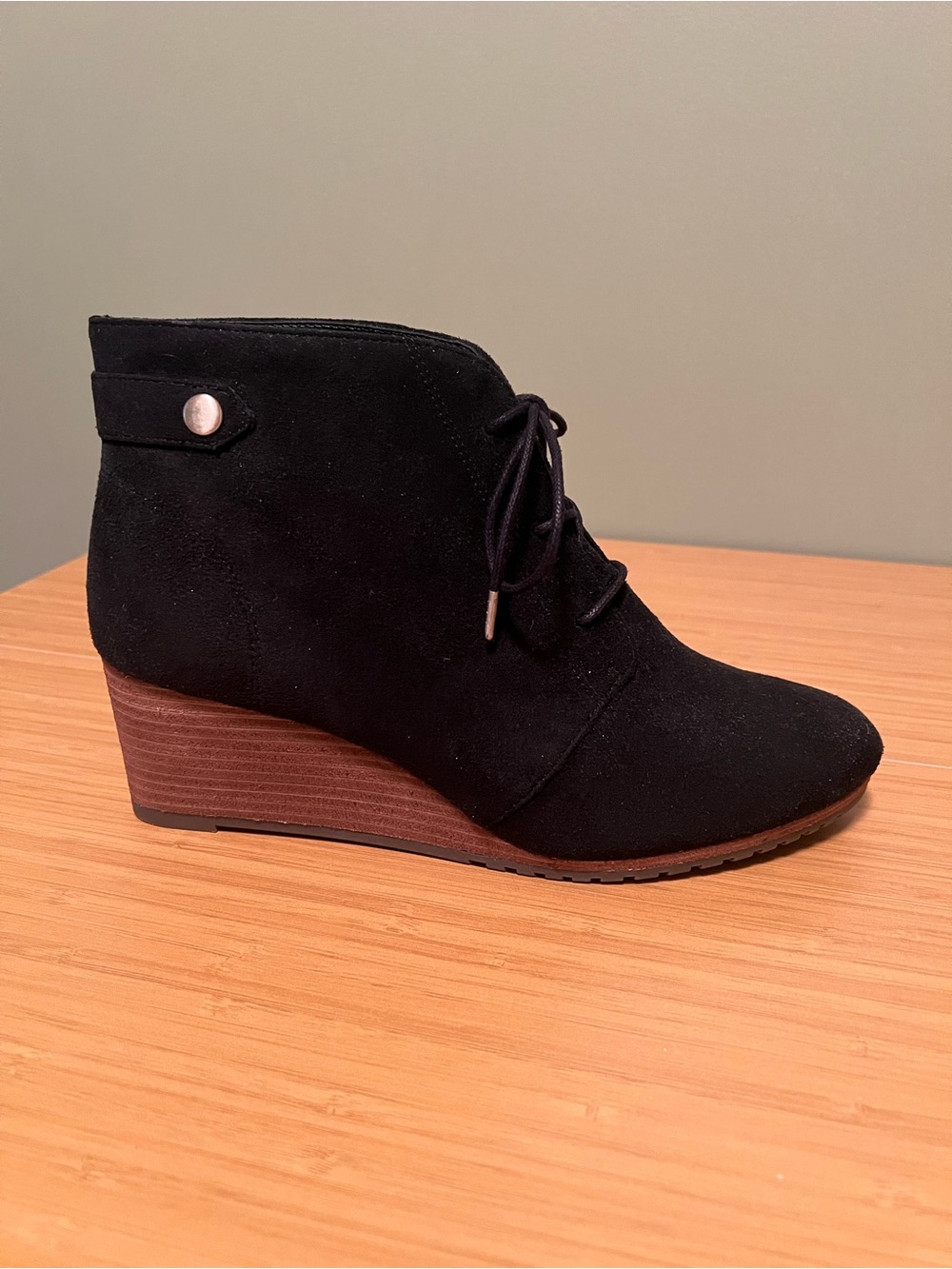 Black Boots